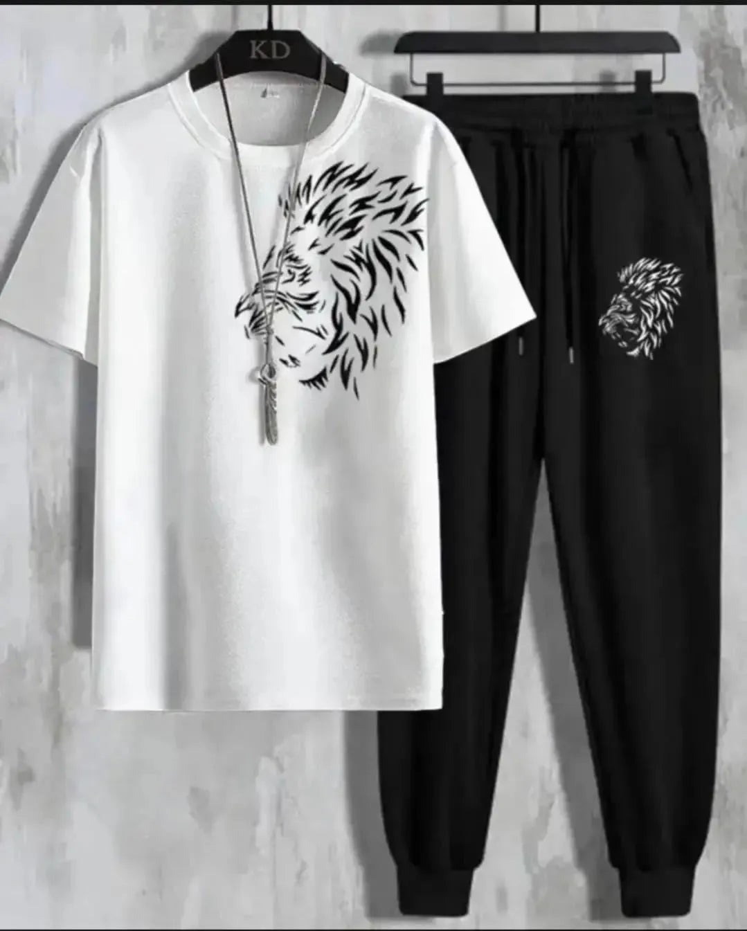 New Stylish n Premium Lion Printed Tracksuit - JELLA